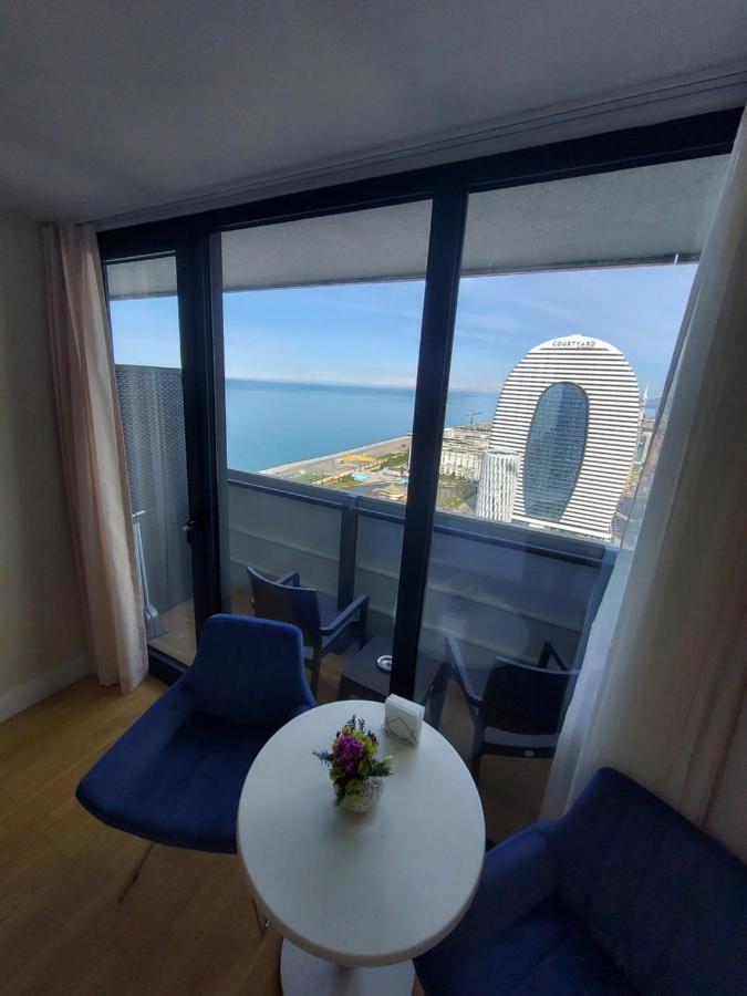 Apartmán Номера На Высоких Этажах 24,31 Batumi Exteriér fotografie