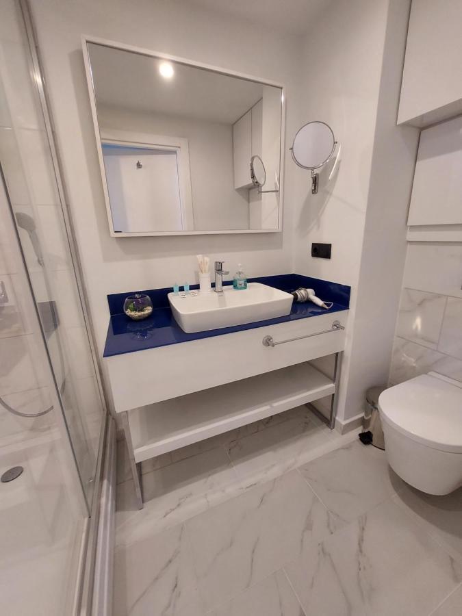 Apartmán Номера На Высоких Этажах 24,31 Batumi Exteriér fotografie